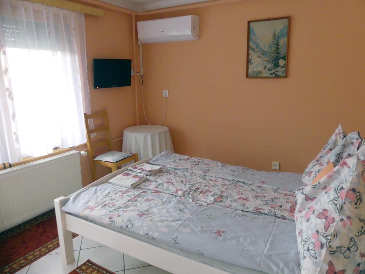 Apartamento Heppház Harkány Exterior foto